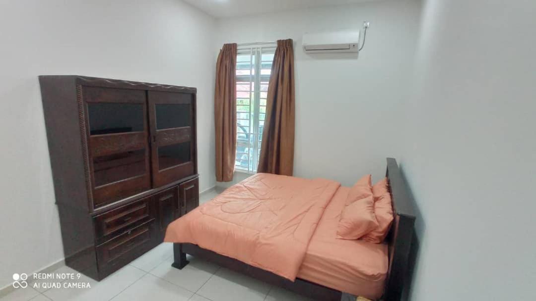 Maryam Homestay Jertih Extérieur photo